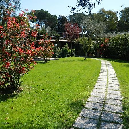 Country Apartments Castel di Decima Extérieur photo
