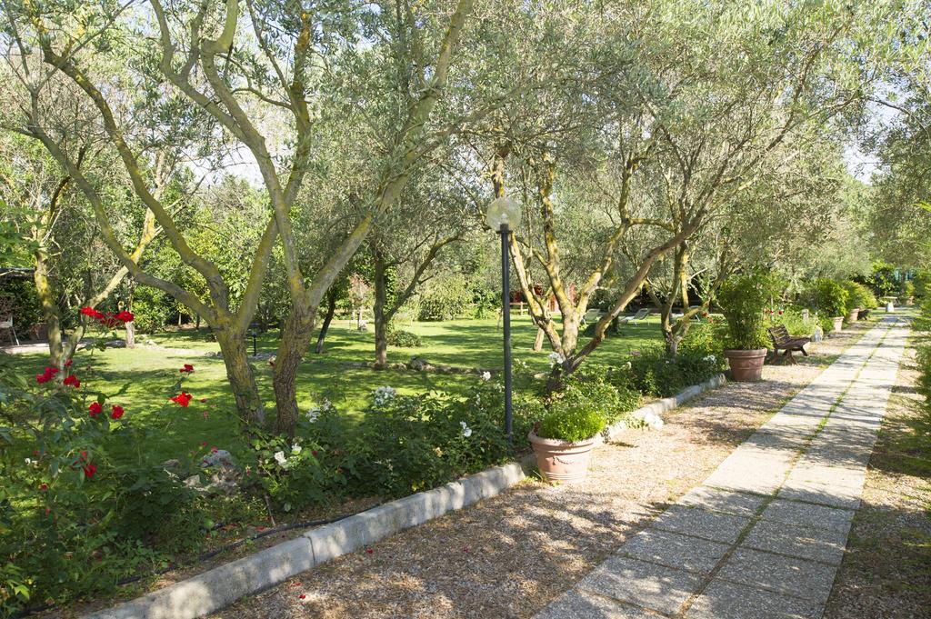 Country Apartments Castel di Decima Extérieur photo