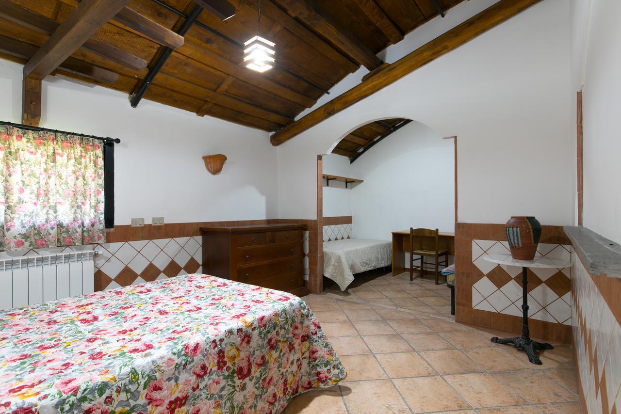 Country Apartments Castel di Decima Extérieur photo