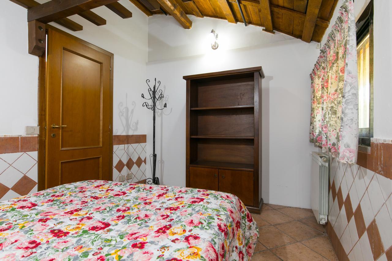 Country Apartments Castel di Decima Extérieur photo