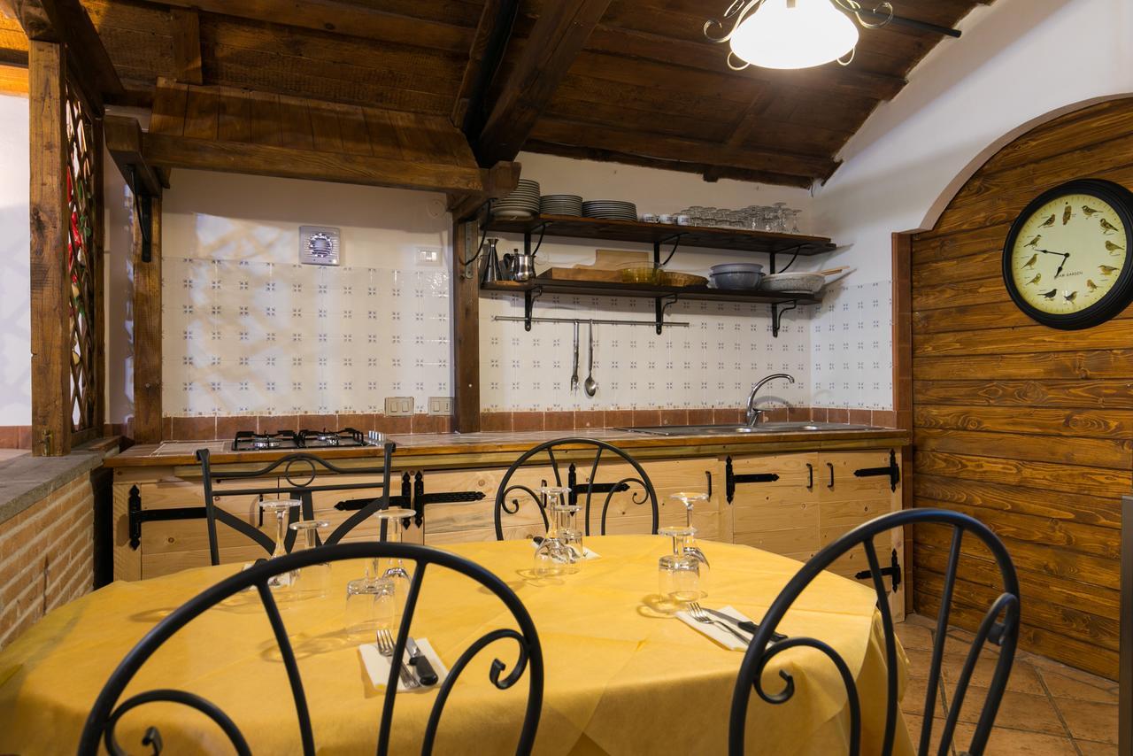 Country Apartments Castel di Decima Extérieur photo